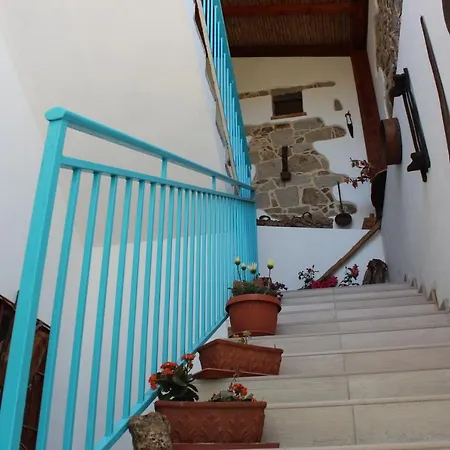 Bed And Breakfast Murales Orgosolo Buitenkant foto